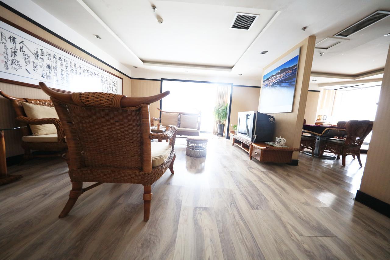 Xinjiang Yema International Clubhouse Hotel อุรุมชี ภายนอก รูปภาพ