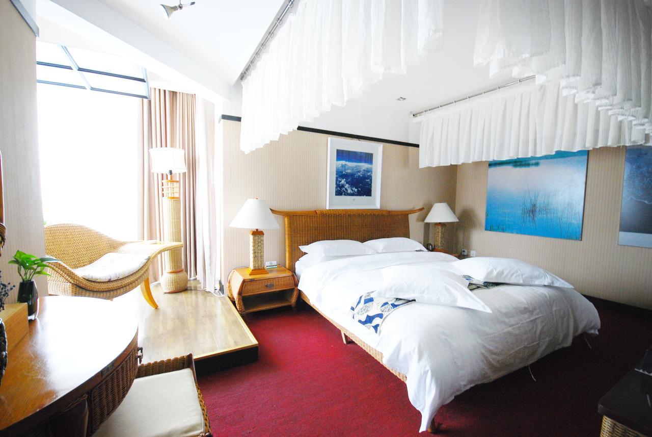 Xinjiang Yema International Clubhouse Hotel อุรุมชี ภายนอก รูปภาพ