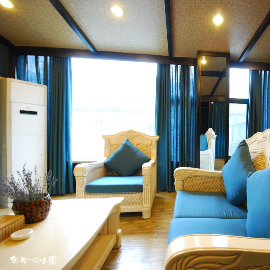 Xinjiang Yema International Clubhouse Hotel อุรุมชี ภายนอก รูปภาพ